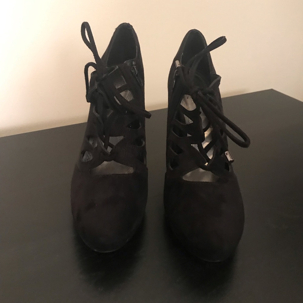 Black Impo Heeled Boot